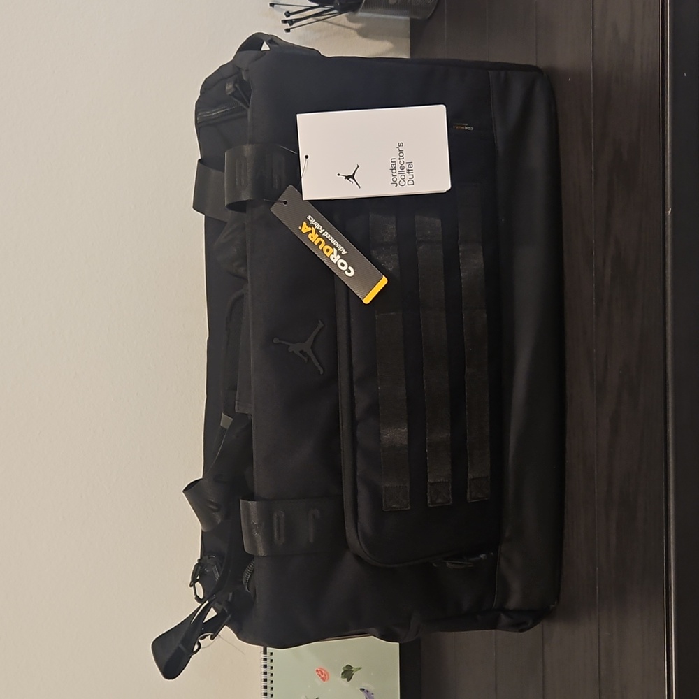 💼 Nike Air Jordan Collectors Duffel Bag 💼
